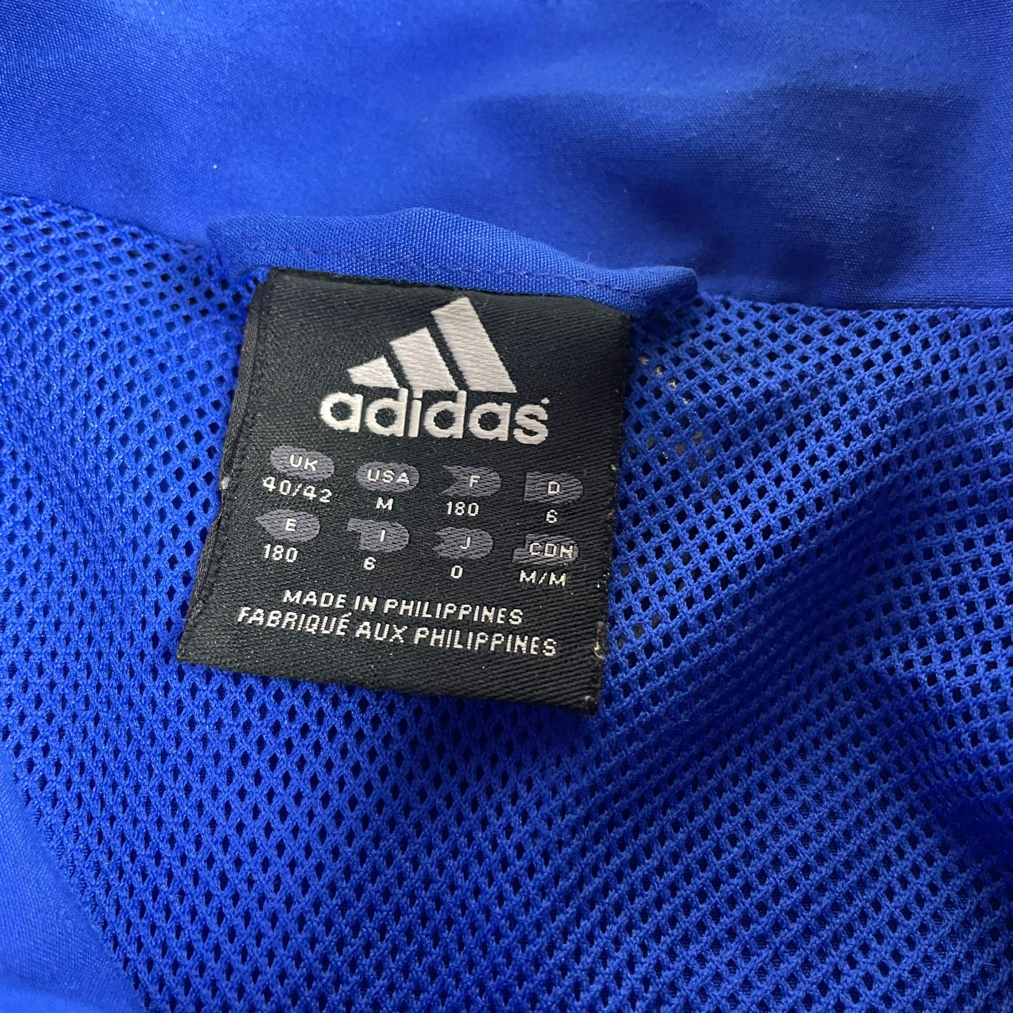 Adidas windbreaker size L